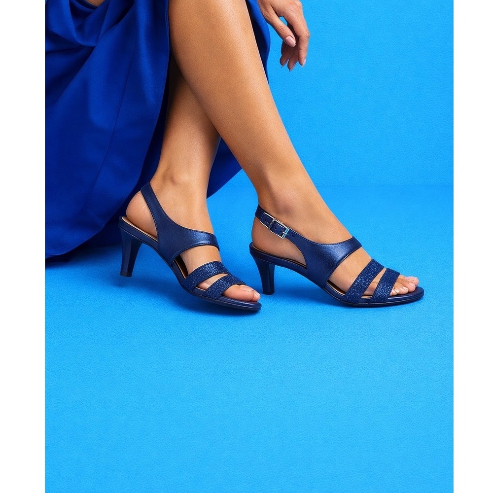Naturalizer Taimi Navy Blue Shimmer Slingback Sandal Kitten Heel 10M EUR 40